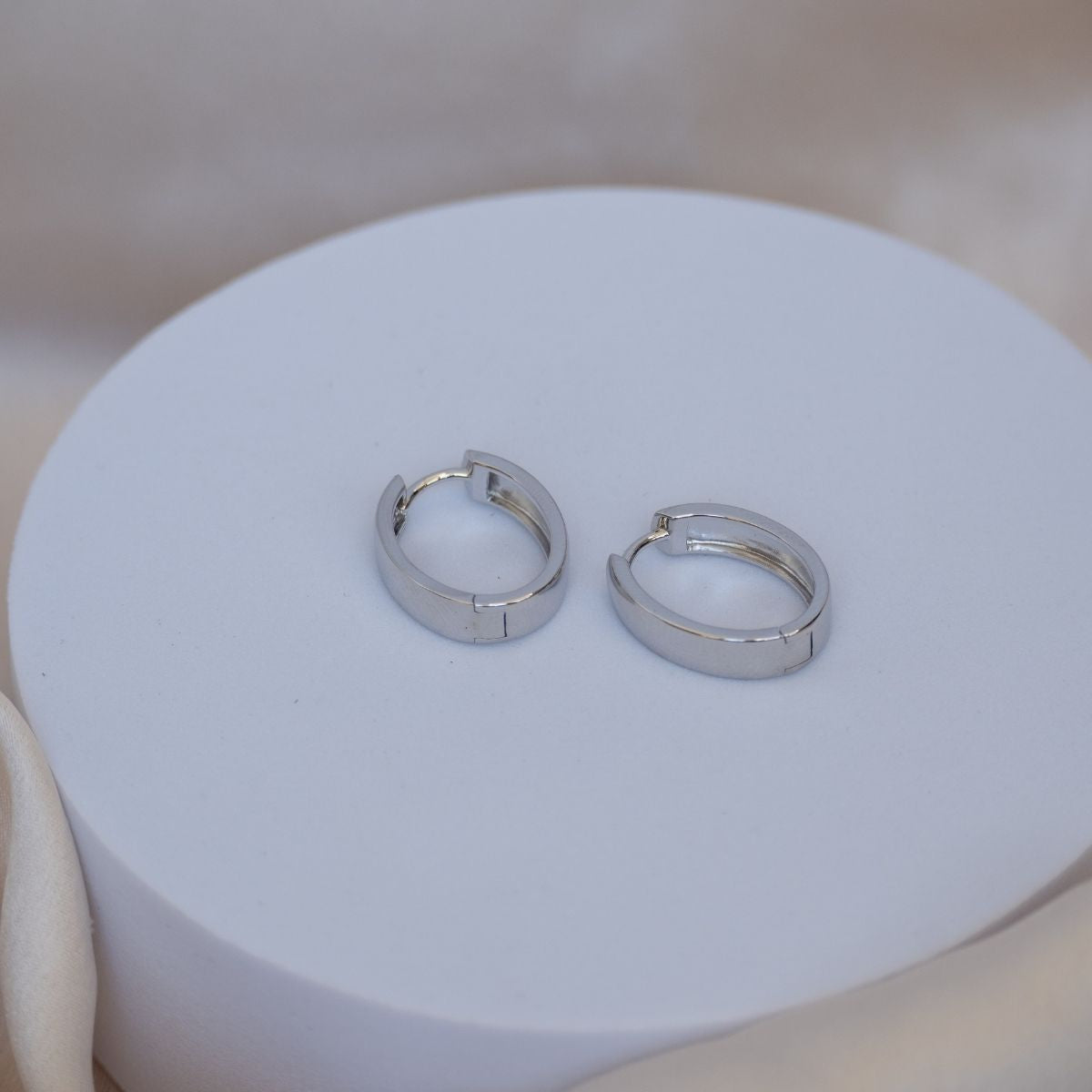 Silver Solid Oval hoops
