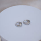 Teardrop shaped huggy earrings - Terciany 
