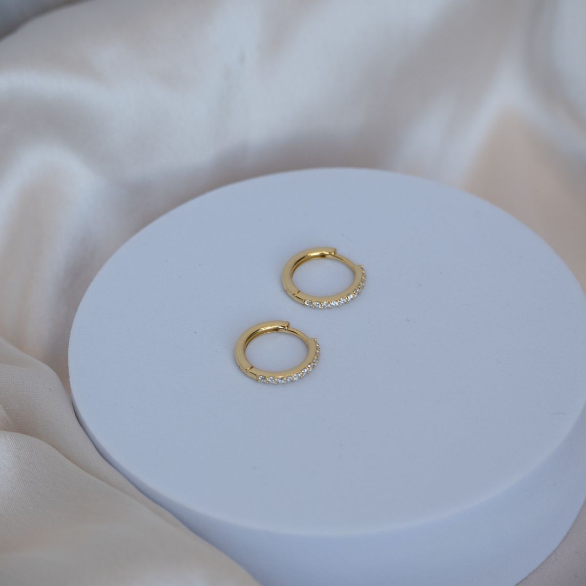 Round Huggy earrings with bling pave detail