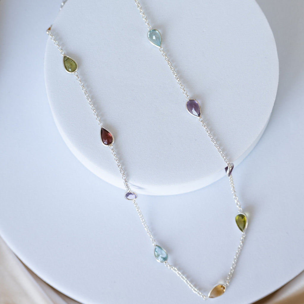 Mixture of Semi Precious teardrop stones in Necklace - Terciany 