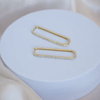 Paperclip Huggy earrings with cubic detail - Terciany 