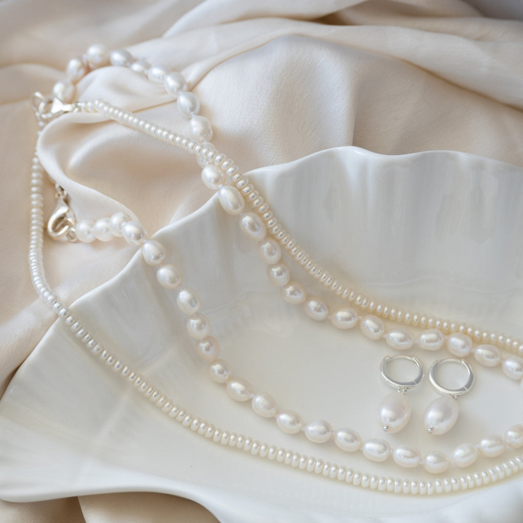 White oval Italian pearl drop earrings - Terciany 
