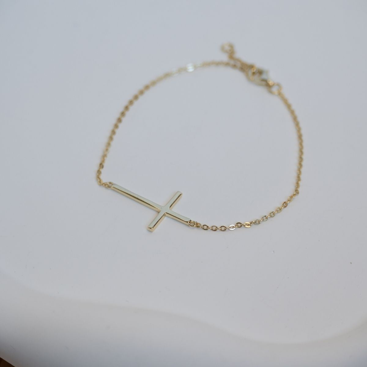 Gold Cross Bracelet - Terciany 