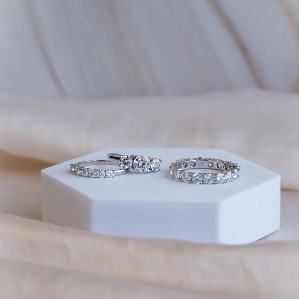 Ring with 3mm Moissanite stones (with GRA Certificate) - Terciany 