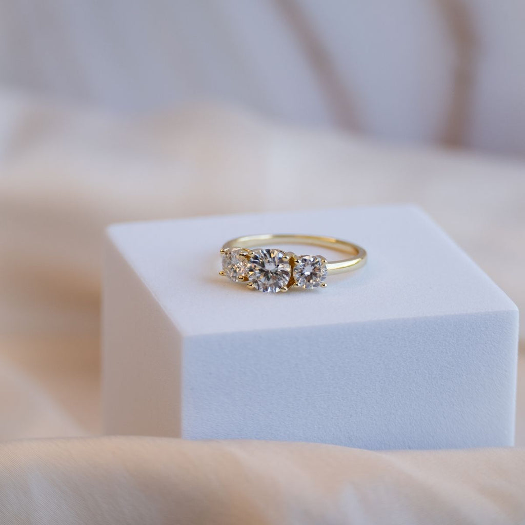 Gold Statement ring with 6.5 mm Moissanite Stones (with GRA Certificate) - Terciany 