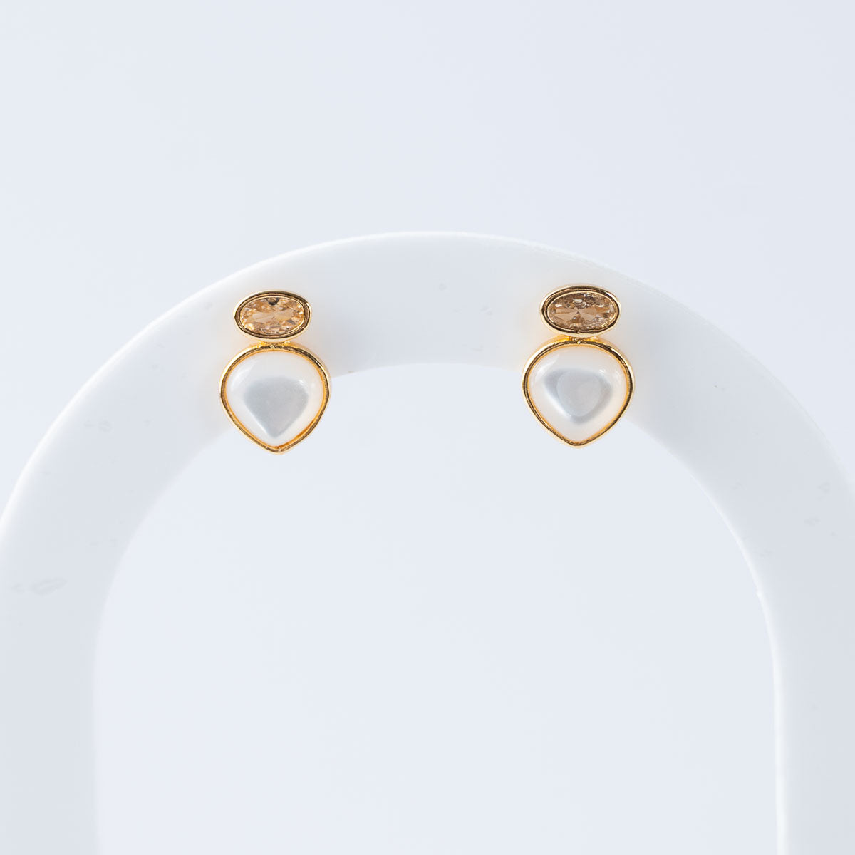 Mother of Pearl Mineral Teardrop Stud Earrings