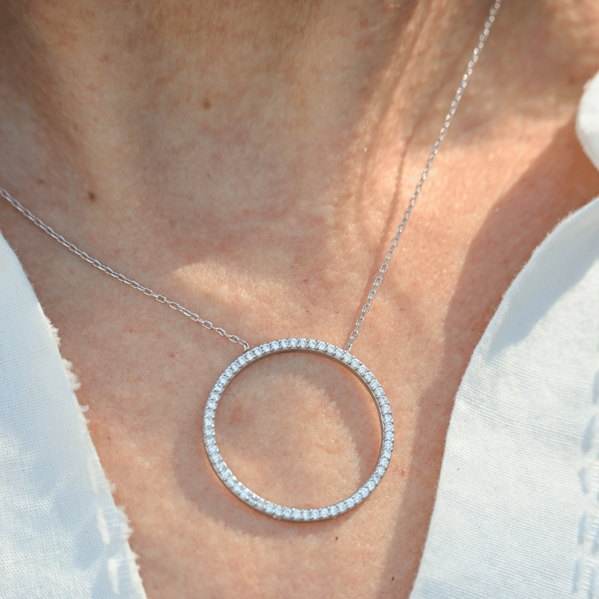 Large 28Cm Pave Stone Circle Necklace