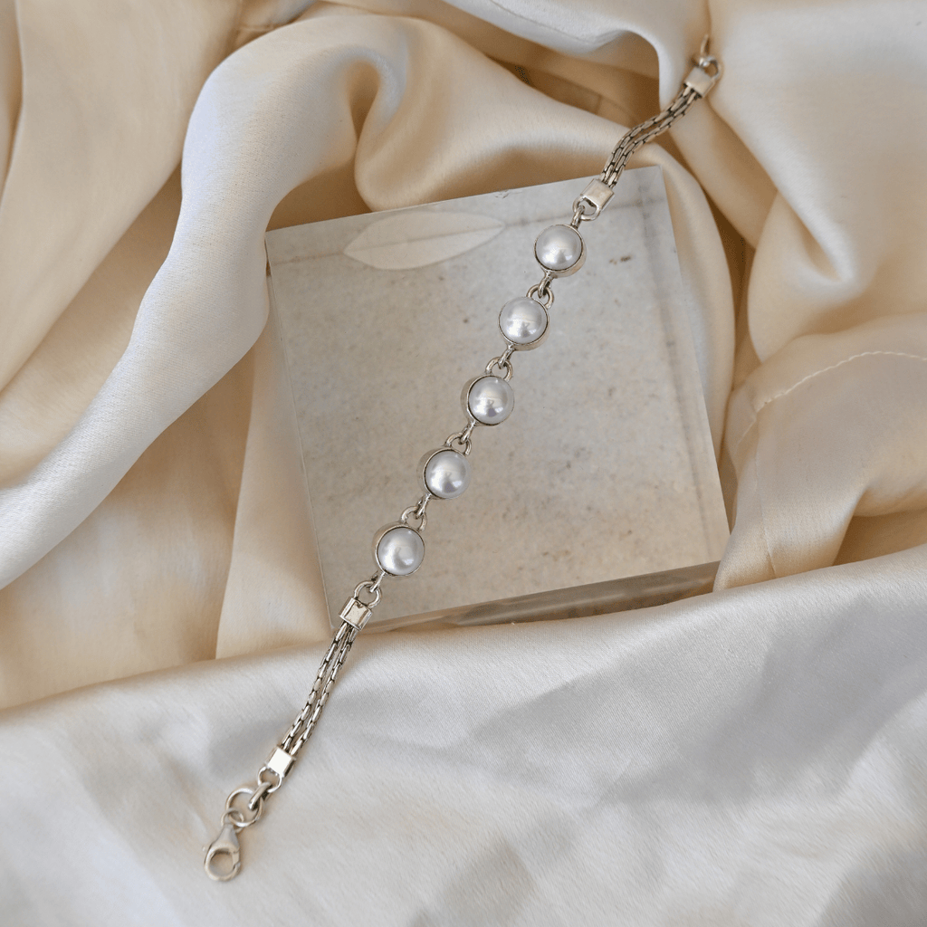Five pearl bracelet with smooth tube setting - Terciany 