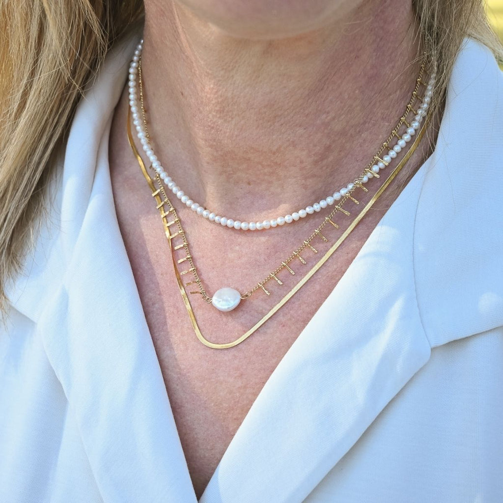 Coin Pearl Spike necklace