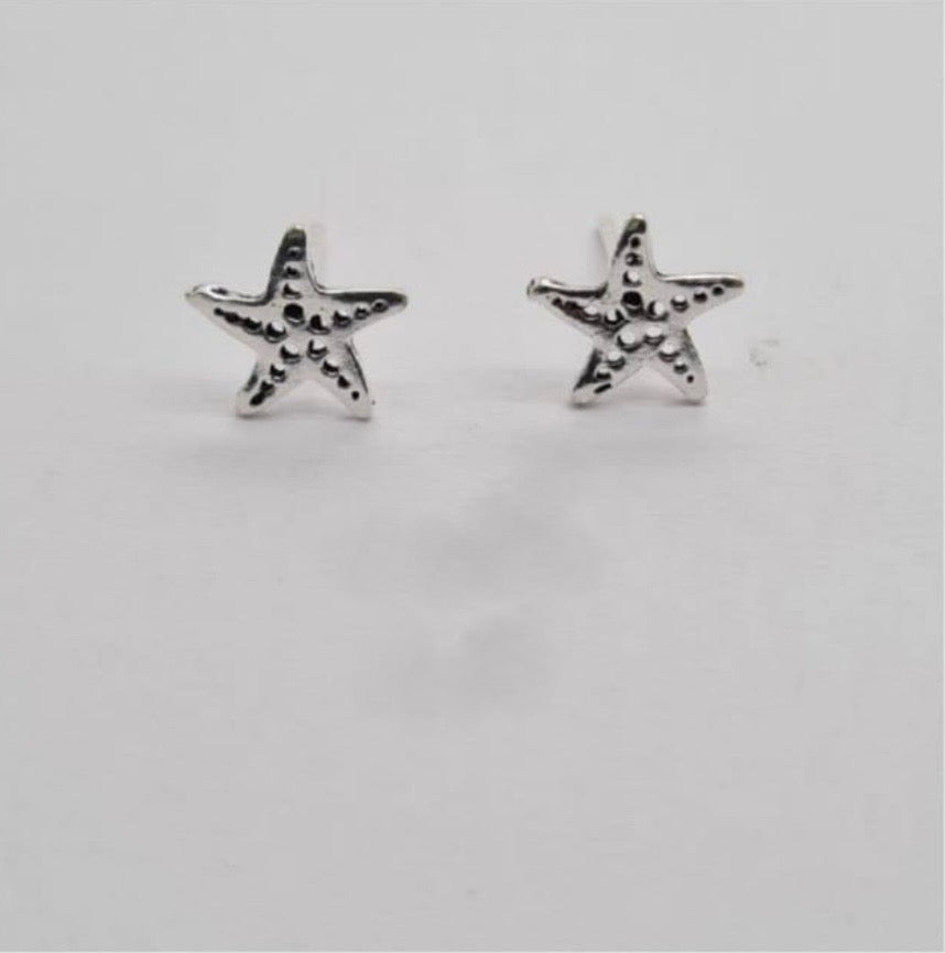 Starfish studs