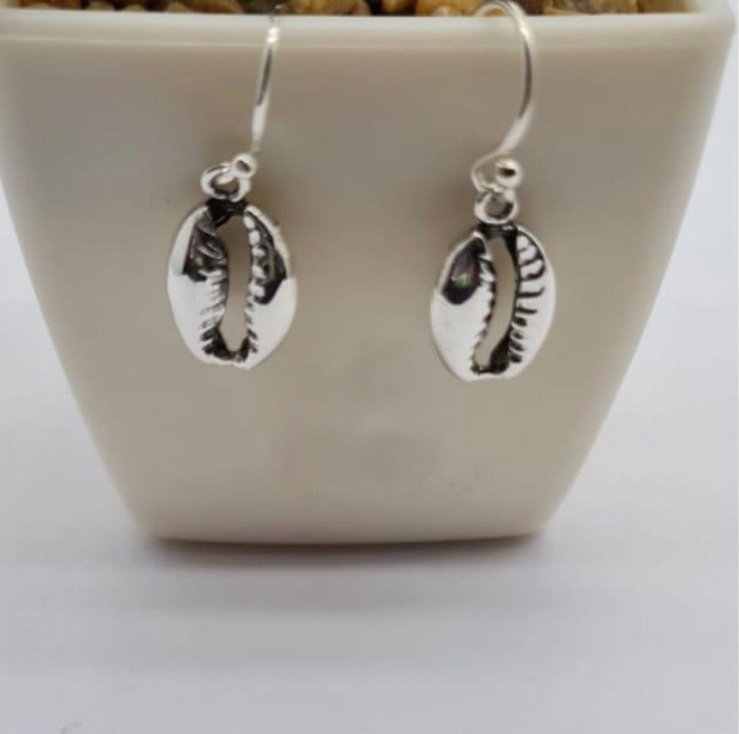 Cowley Shell hanging earrings - Terciany 