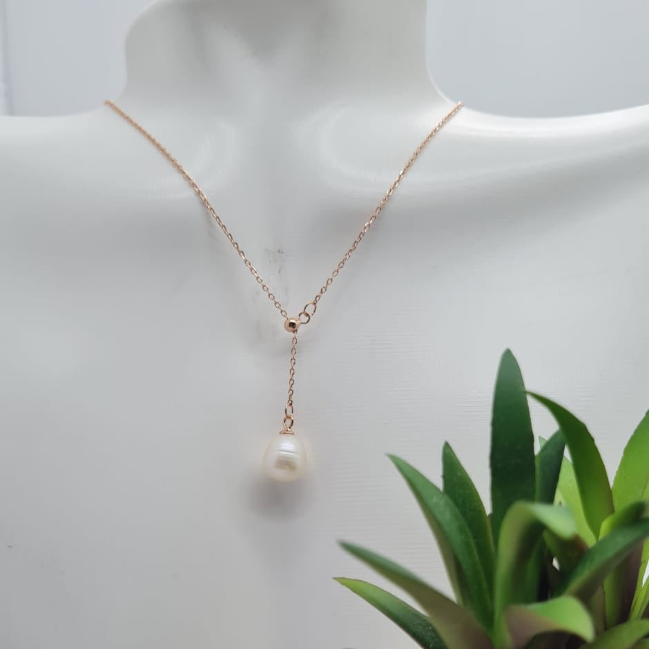 Rose Gold Adjustable Y Shape Freshwater Pearl Necklace