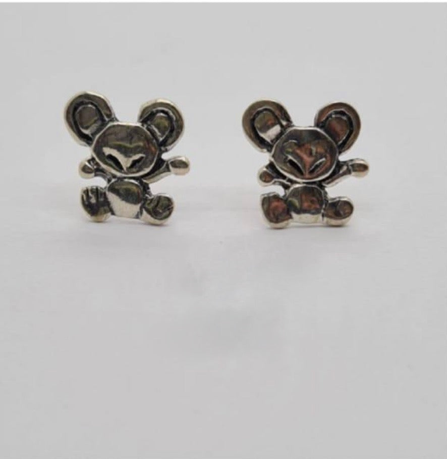 Big ear teddy studs