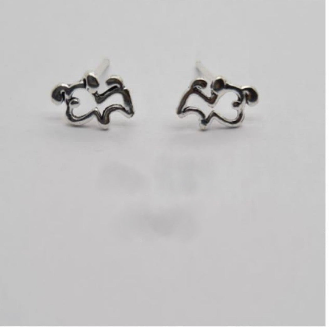 Snoopy dog studs