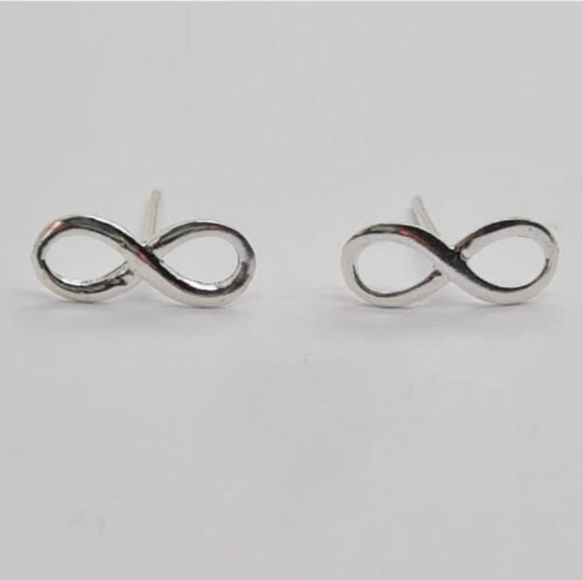 Infinity studs