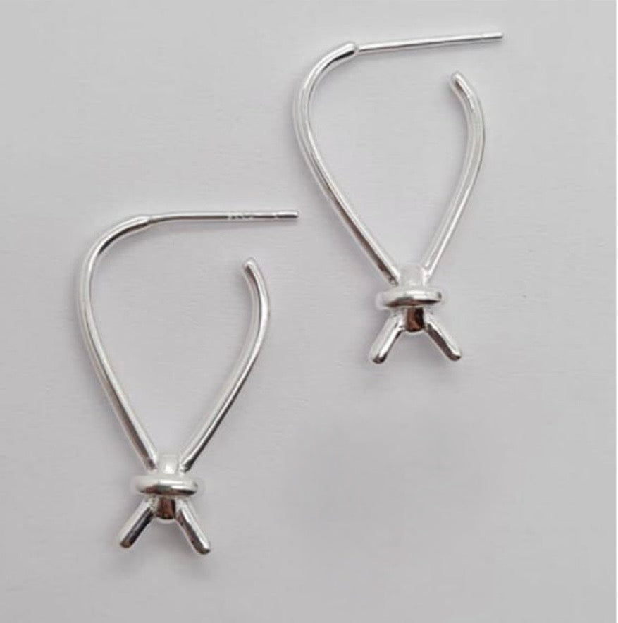 Knot Hoops