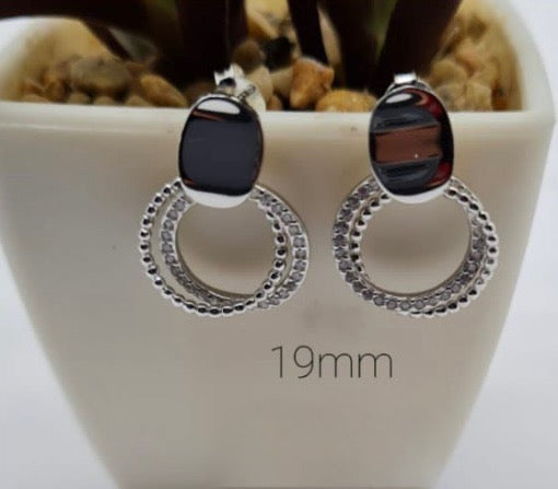 Modern looking Double ring earrings