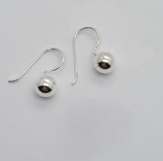 6Mm Drop Earrings
