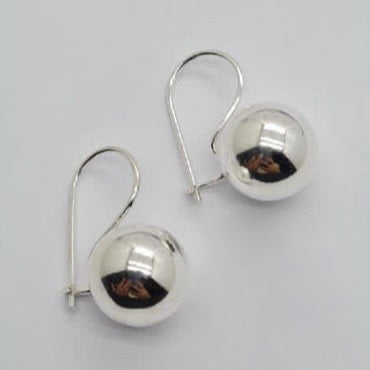 14Mm Ball Earrings