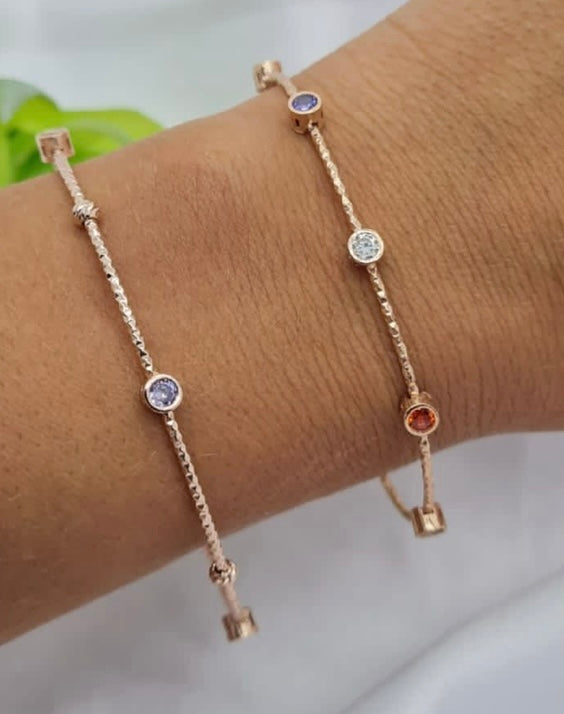 Rose gold bracelet with cubic zirconia