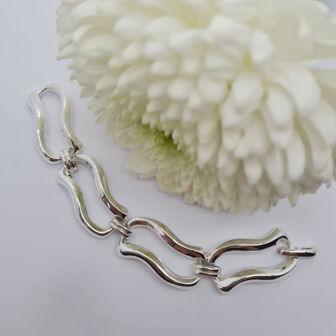 Bulky Rectangle Statement Bracelet 20 Cm