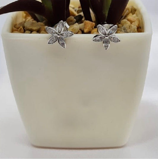 Sterling silver flower stud