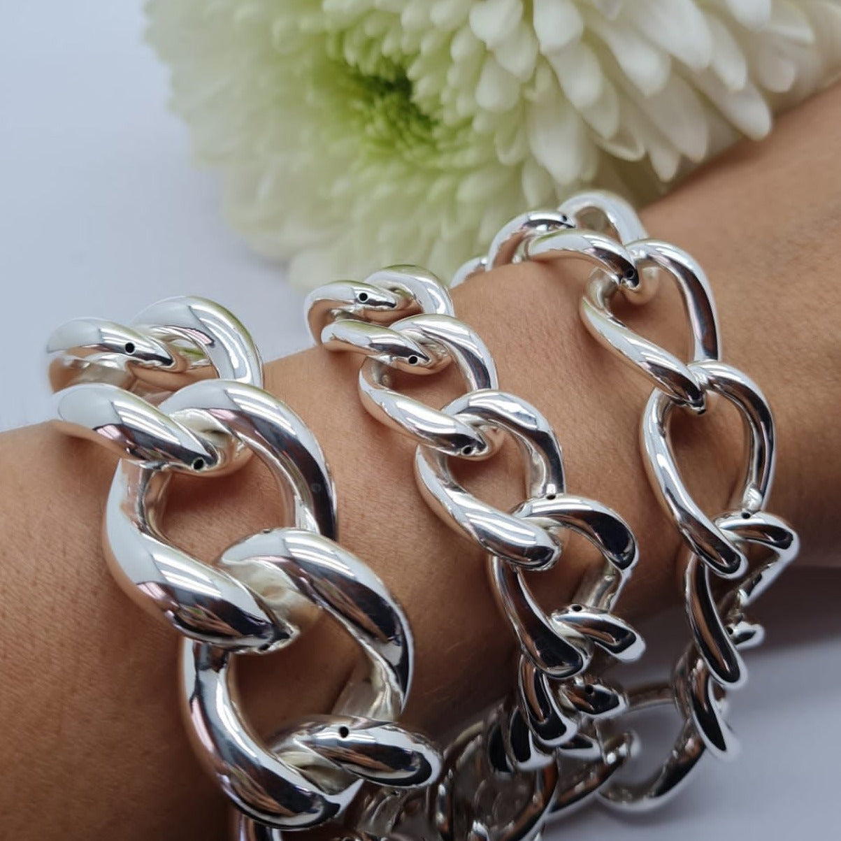 Bulky Medium Link Statement Bracelet 19/20 Cm
