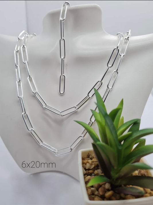 Stunning 20 mm paperclip chain necklace