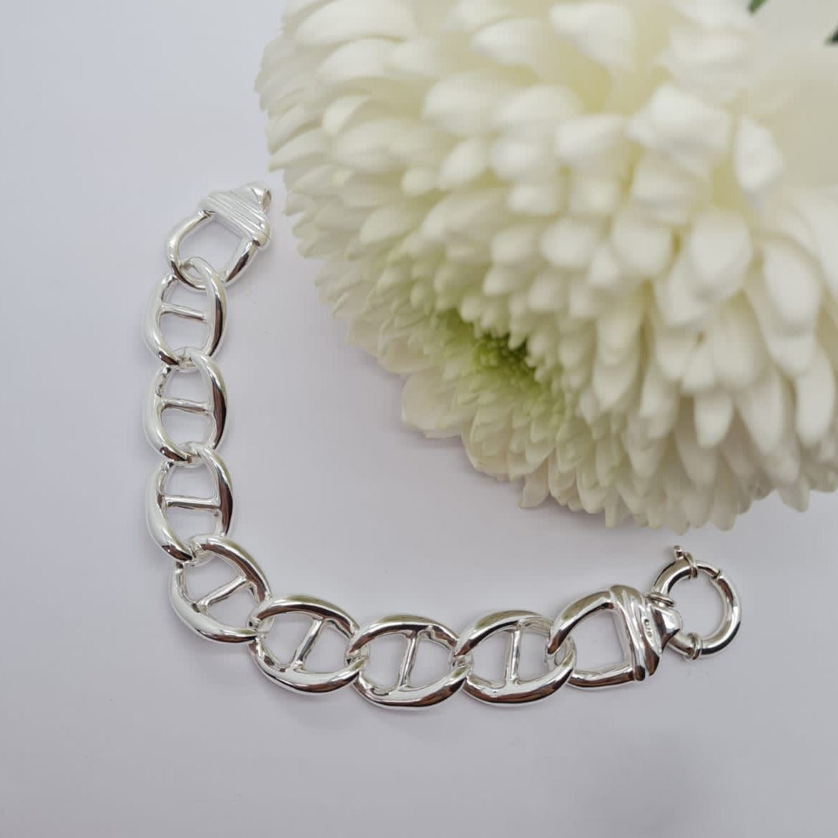 Bulky Large Dna Statement Bracelet 22 Cm