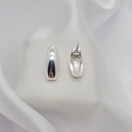 Sterling silver oval hollow studs