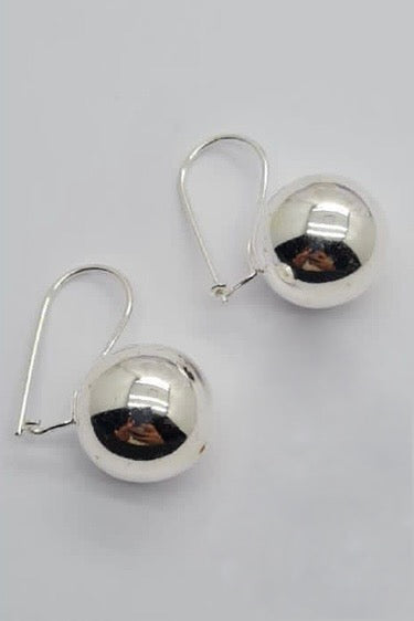 17mm ball earrings