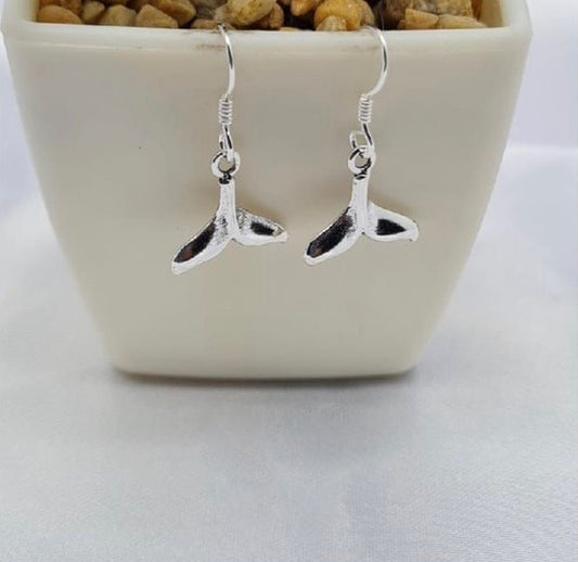 Tiny drop whale tail earrings