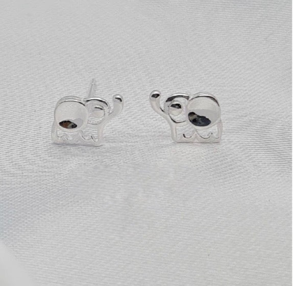Happy Ollie studs